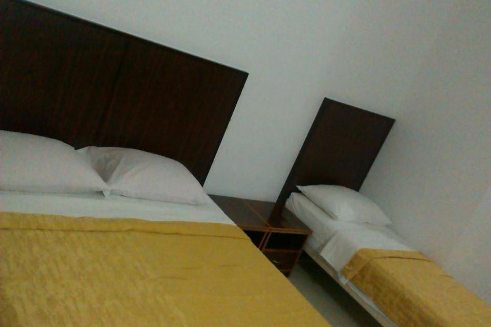 Hotel Danica Petrovac na moru Exterior foto
