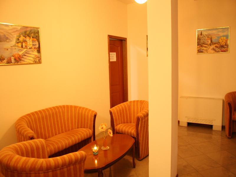Hotel Danica Petrovac na moru Exterior foto