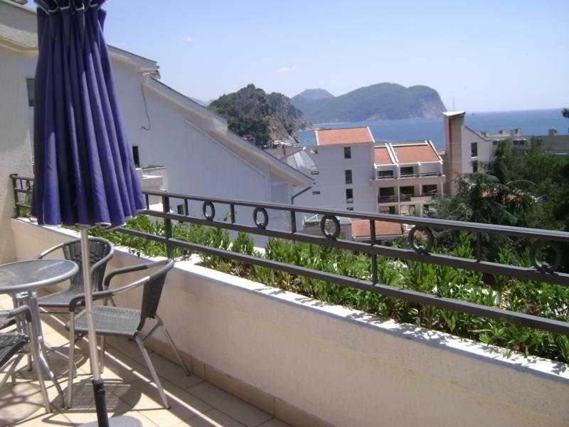 Hotel Danica Petrovac na moru Exterior foto